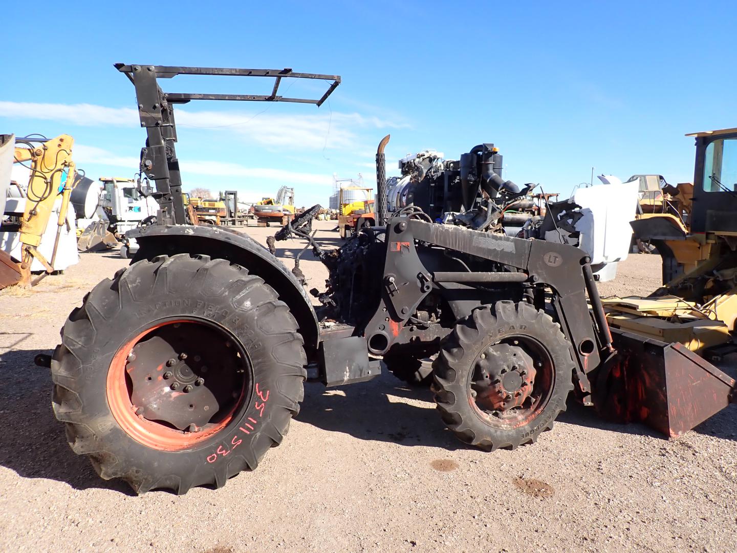 ./imagenes/INVOICE/2019/16433/TRACTOR AGRICOLA KUBOTA M6040 (9).JPG